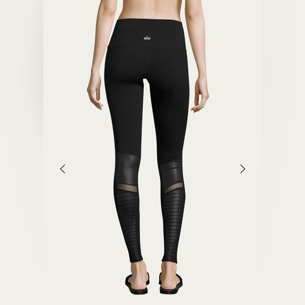 ALO Yoga Moto Leggings